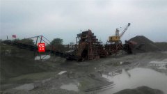 挖斗式海沙淡化设备工作现场